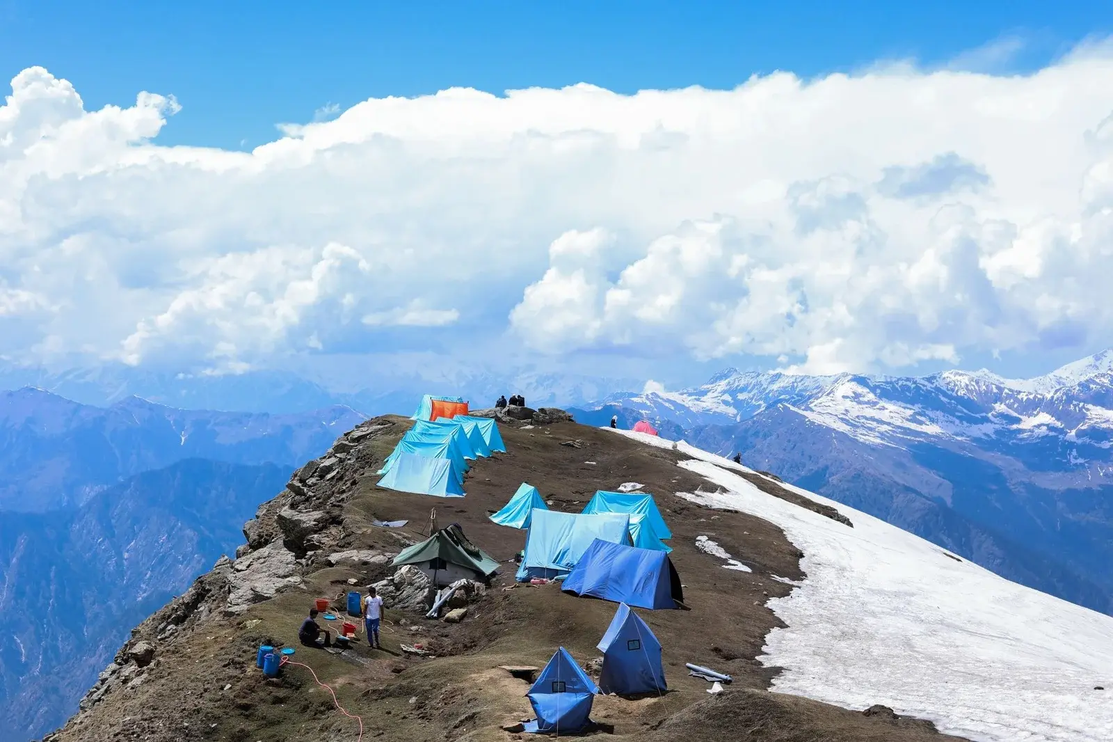 Parvati's Lap - Luxury Hostel & Villa, Lapas Village (Kasol), Parvati Valley, Himachal Pradesh — Sar Pass Trek
